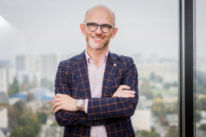 niepewnosc-regulacyjna-na-rynku-kryptowalut-po-drugim-wecie-kanga-exchange-o-impasie-i-projekcie-ue0